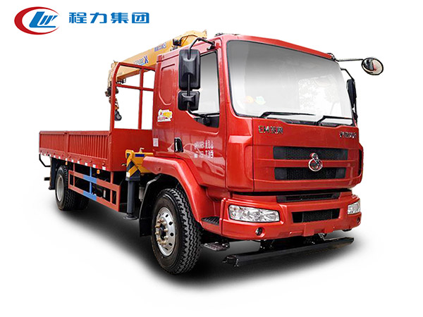 東風(fēng)柳汽6.3噸隨車(chē)吊