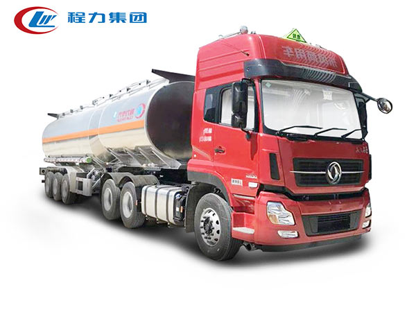 東風(fēng)天龍鋁合金運(yùn)油半掛車41.6立方鋁合金油罐車