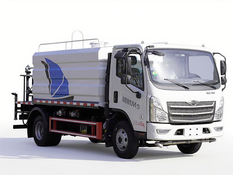 國六福田領(lǐng)航7方方罐灑水車