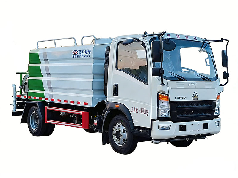 重汽豪沃7方方罐灑水車