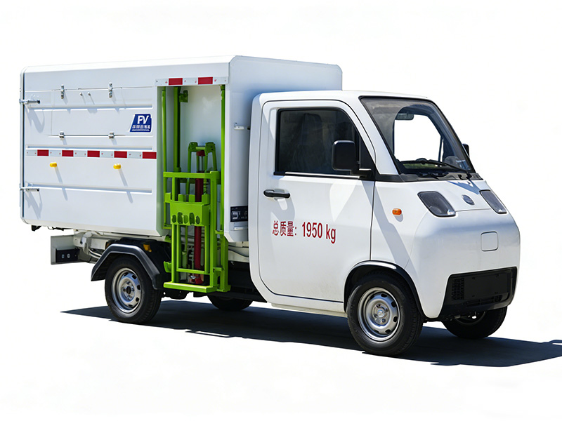 綠牌純電動小神童掛桶垃圾車